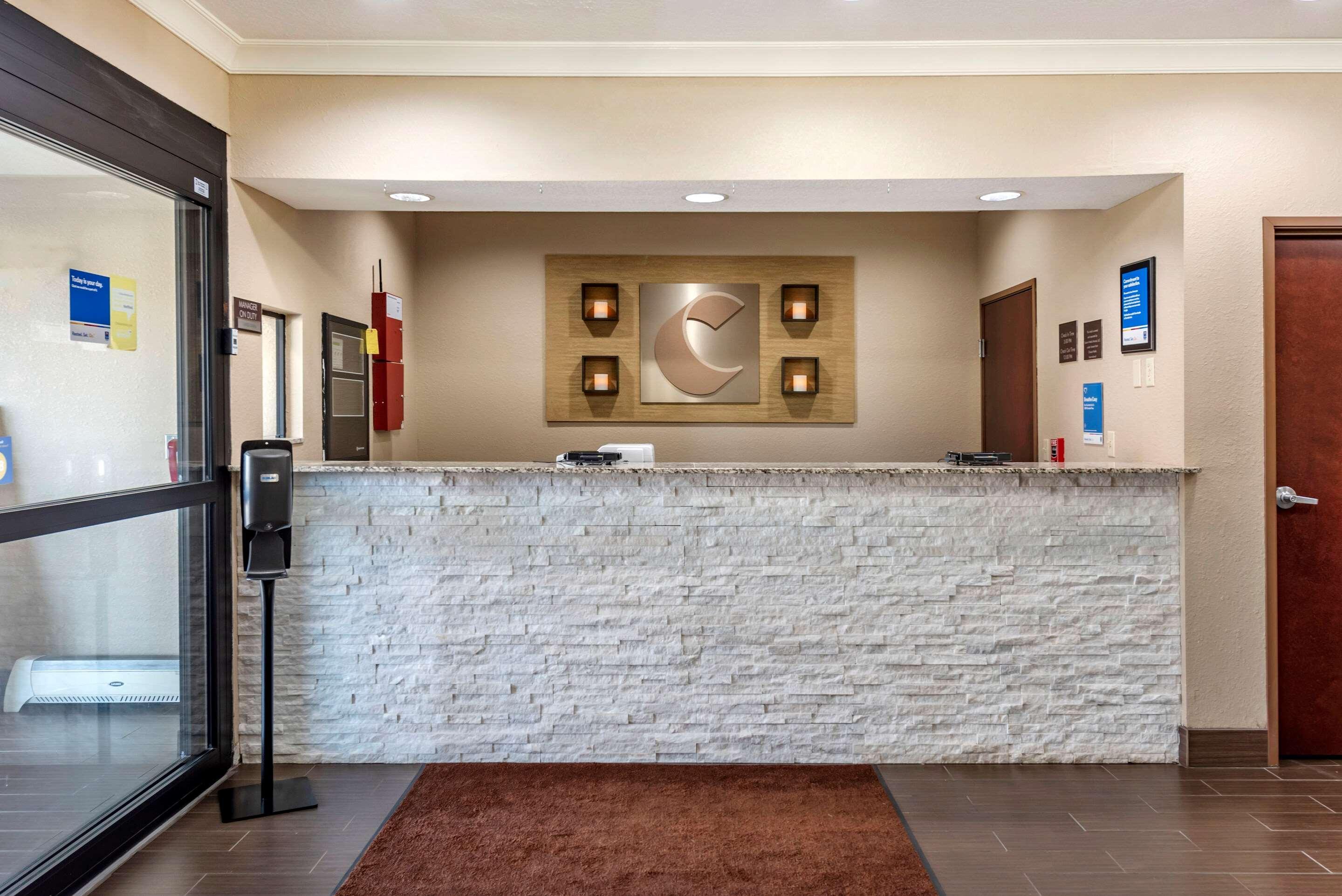 Comfort Inn&Suites Muncie Exterior foto